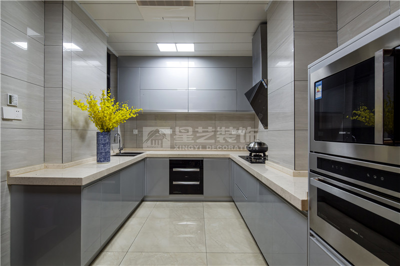 南湖名都廣場280平廚房實景圖