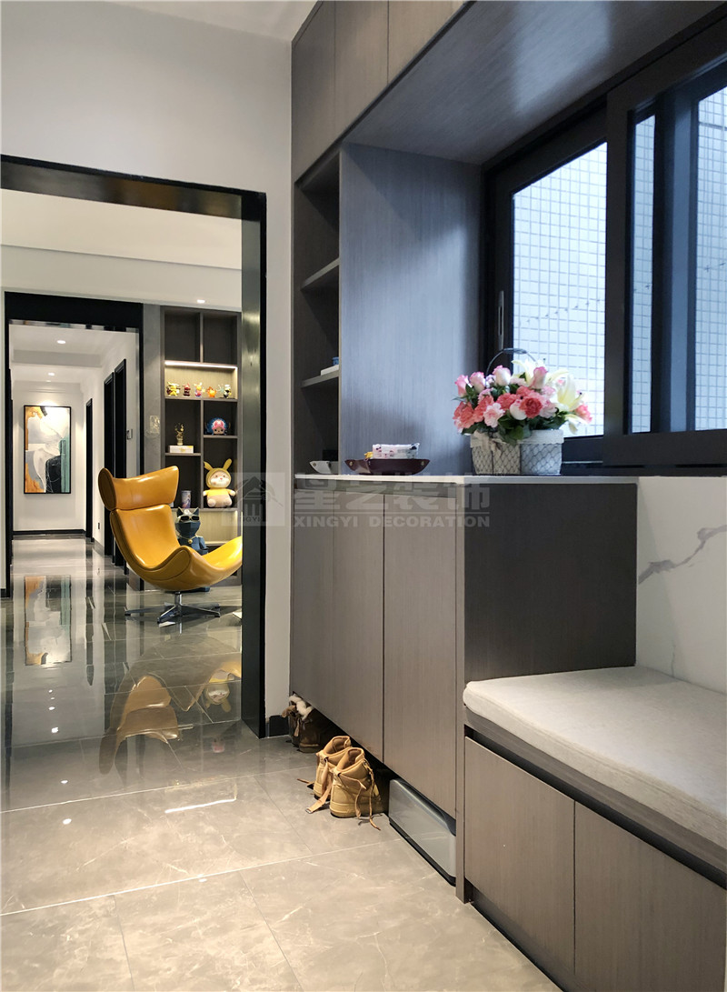 金源一品 165平入戶裝修實(shí)景圖