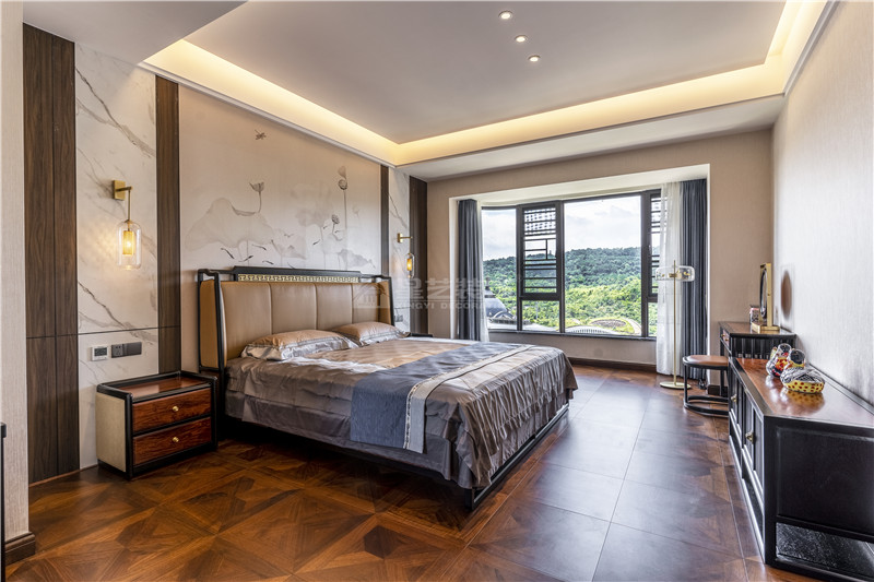 青山府 200平臥室裝修實(shí)景圖