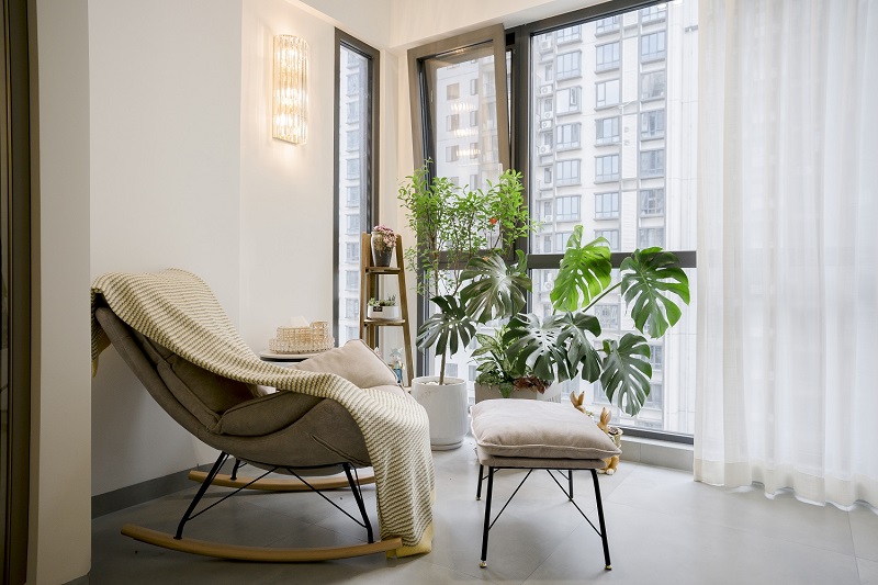 德澤苑130平奶油風(fēng)休閑陽(yáng)臺(tái)實(shí)景