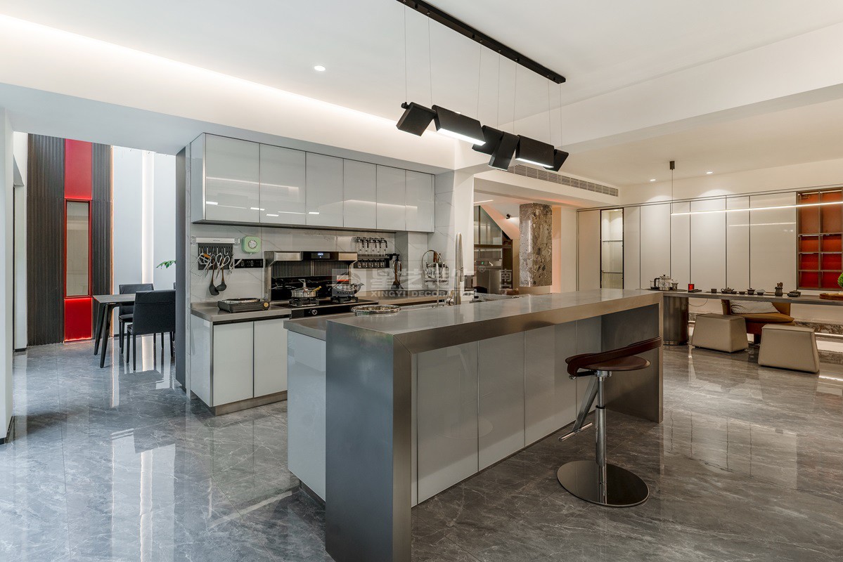 保利山漸青800平現(xiàn)代輕奢廚房裝修實景