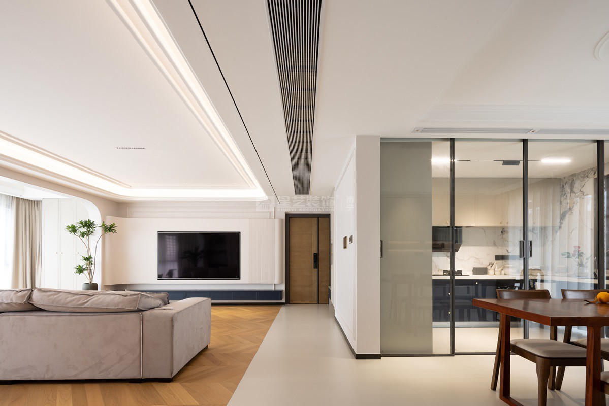 江山璟原270平現(xiàn)代奶油風(fēng)格客廳裝修實(shí)景