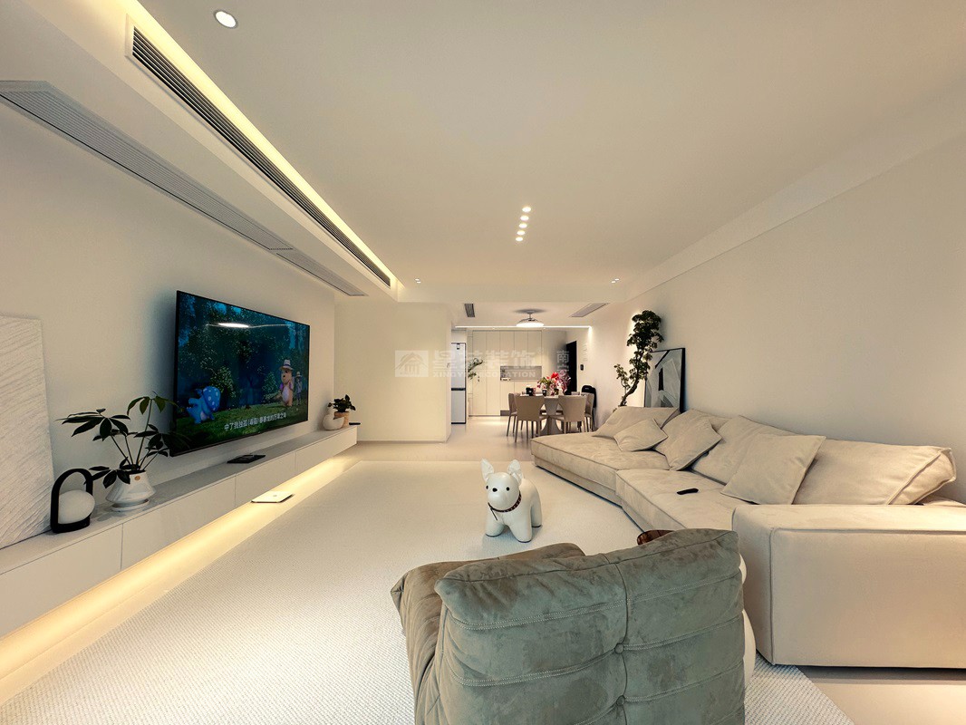 電網(wǎng)小區(qū)146平奶油風(fēng)格客廳裝修實景