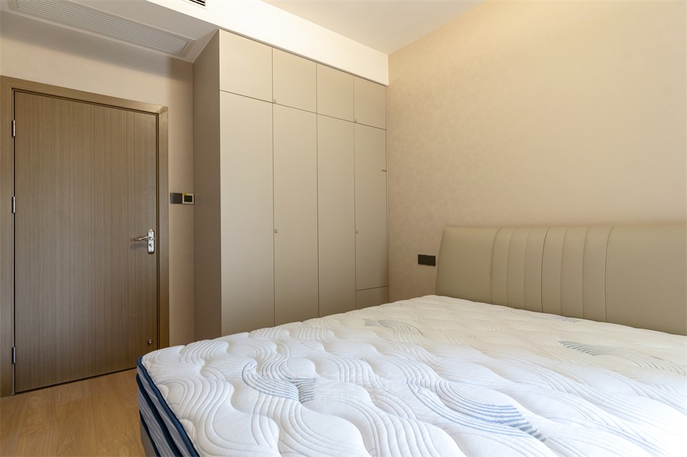 維也納森林126平臥室裝修完工實(shí)景