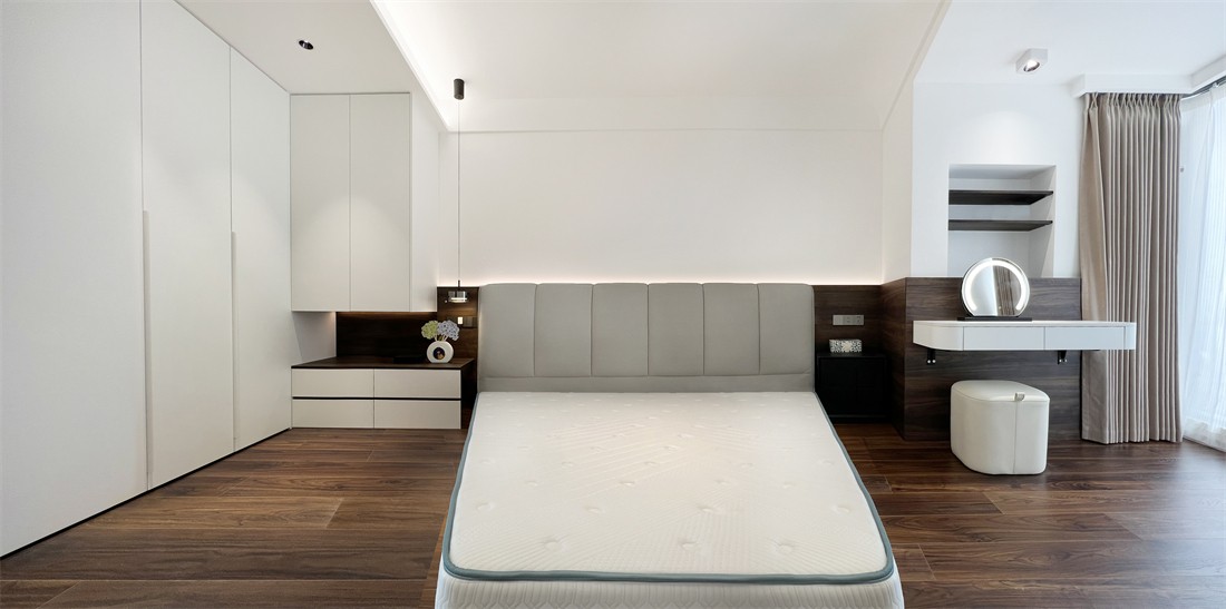 建發(fā)央著140平現(xiàn)代風(fēng)格臥室裝修完工實(shí)景