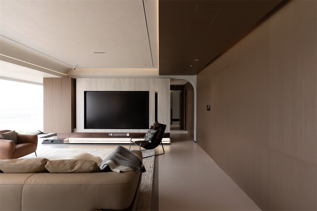 華潤西園悅府167平意式風(fēng)格客餐廳裝修完工實景