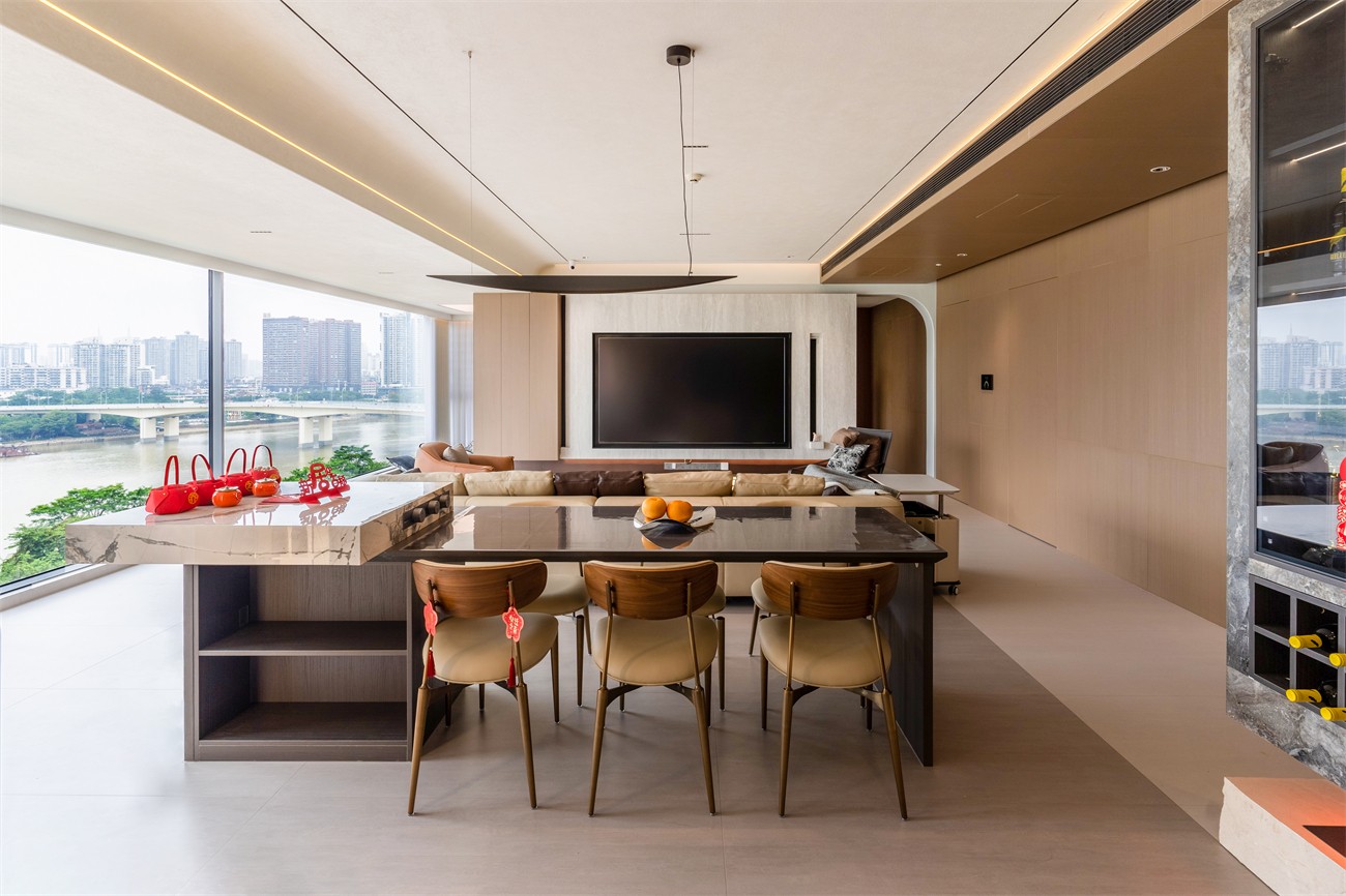 華潤西園悅府167平意式風(fēng)格客餐廳裝修完工實景