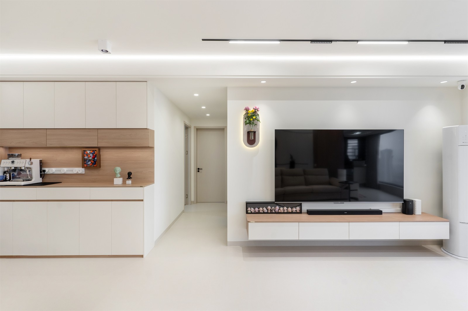 大唐新希望臻園116平奶油風客廳裝修實景圖