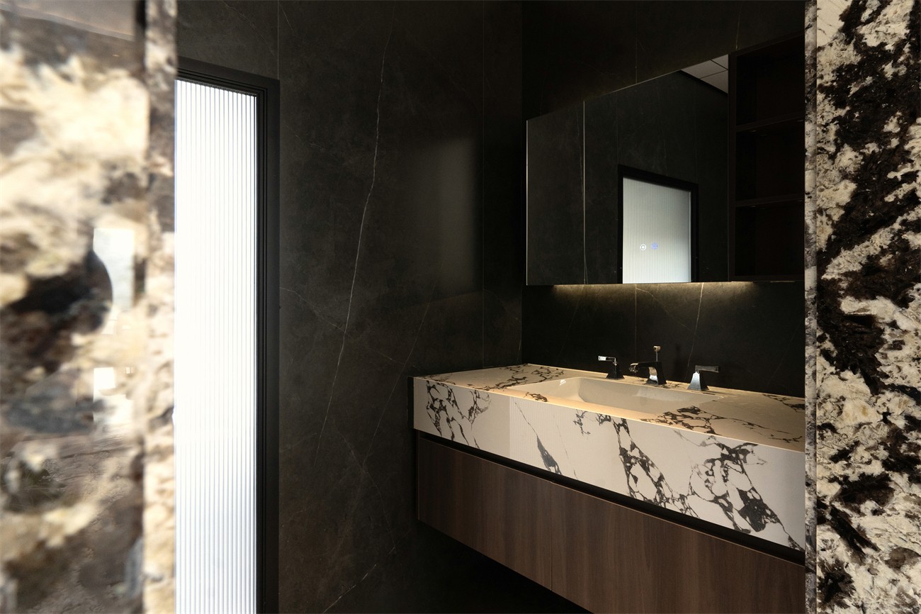 嘉和城依云灣800平現(xiàn)代輕奢衛(wèi)生間裝修完工實(shí)景圖