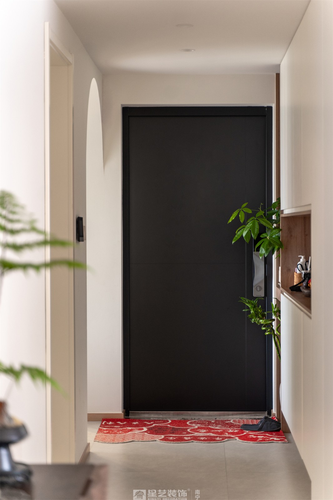 金科博翠山180平中古風(fēng)裝修入戶(hù)完工實(shí)景圖