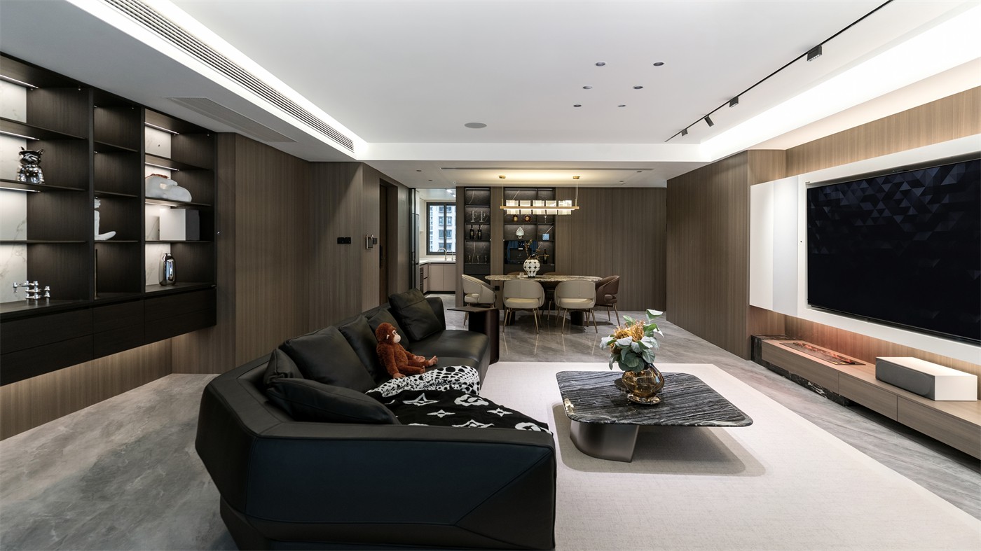 保利冠江墅143平意式輕奢客廳裝修完工實景圖