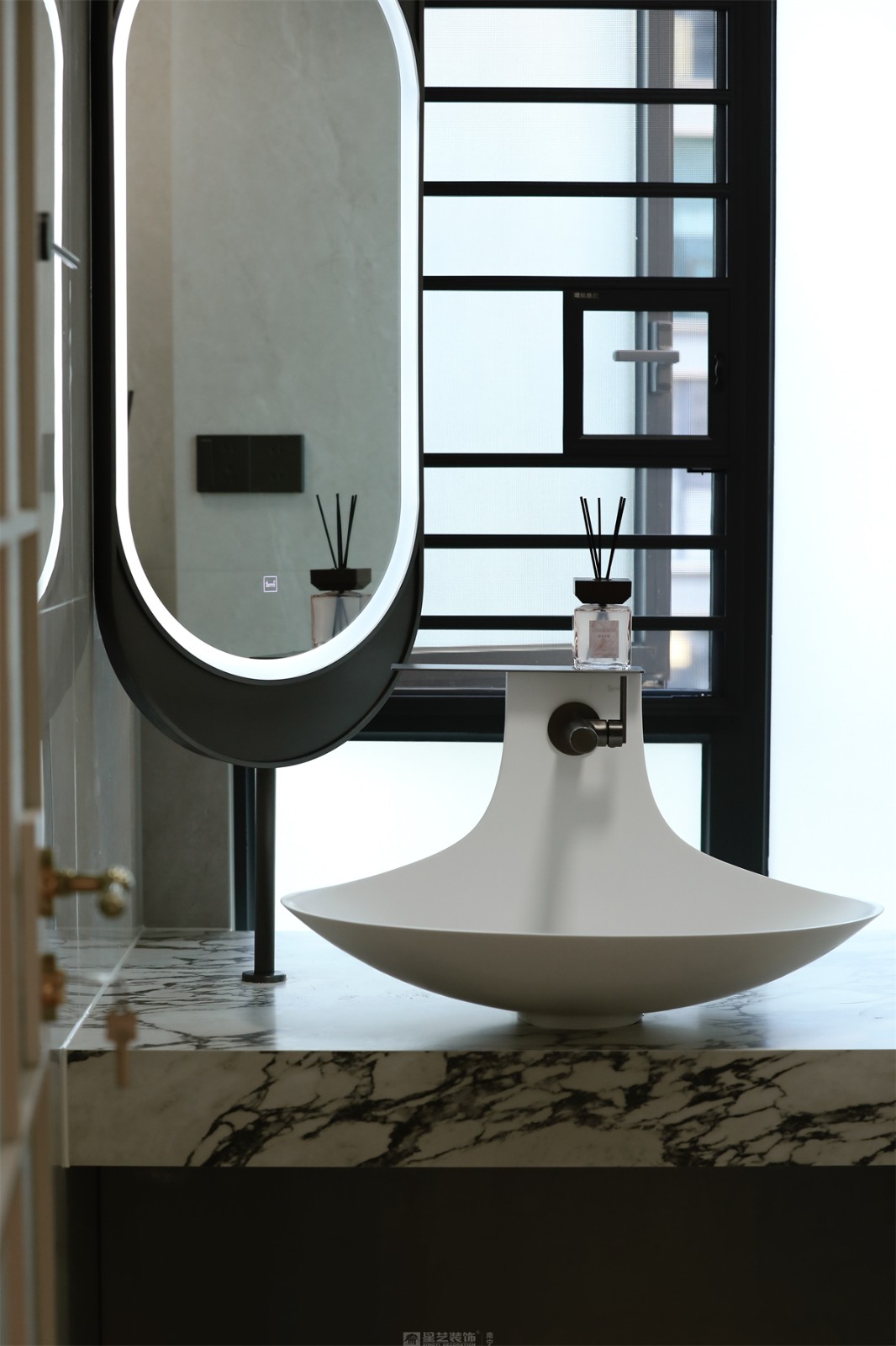 建發(fā)縵云143平法式風(fēng)格衛(wèi)生間裝修實景圖