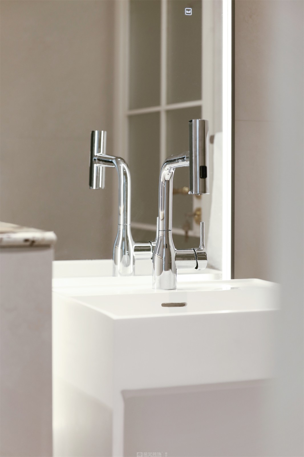 建發(fā)縵云143平法式風(fēng)格衛(wèi)生間裝修實景圖