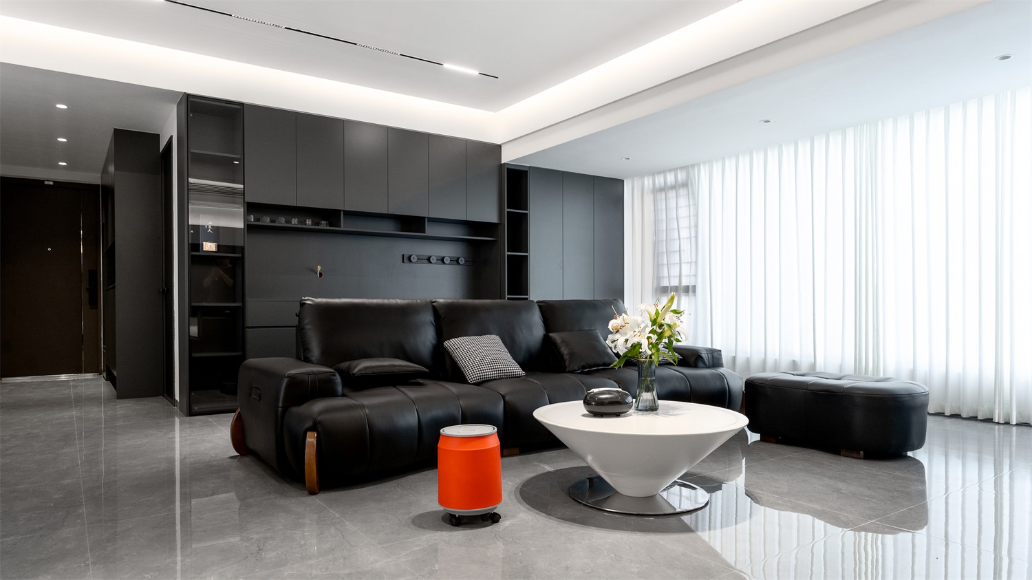 錦云湖光118平現(xiàn)代簡(jiǎn)約客廳裝修實(shí)景圖